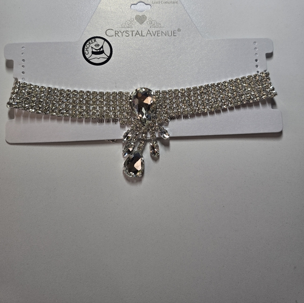 Silver Choker Necklace New!